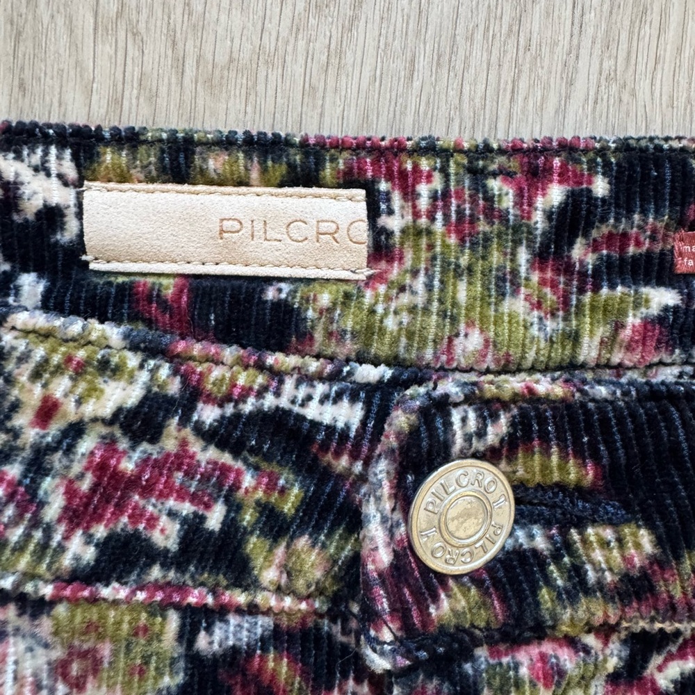 NWOT PILCRO Anthropologie The Icon Floral Corduroy Pants Size 29 - Picture 5 of 14